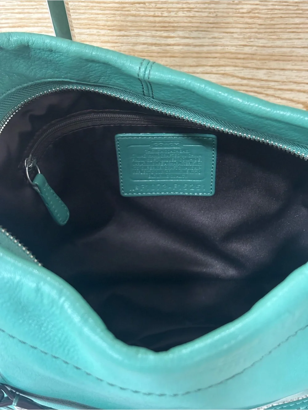 Coach Vintage MEDIUM Carly Green Leather Shoulder Bag